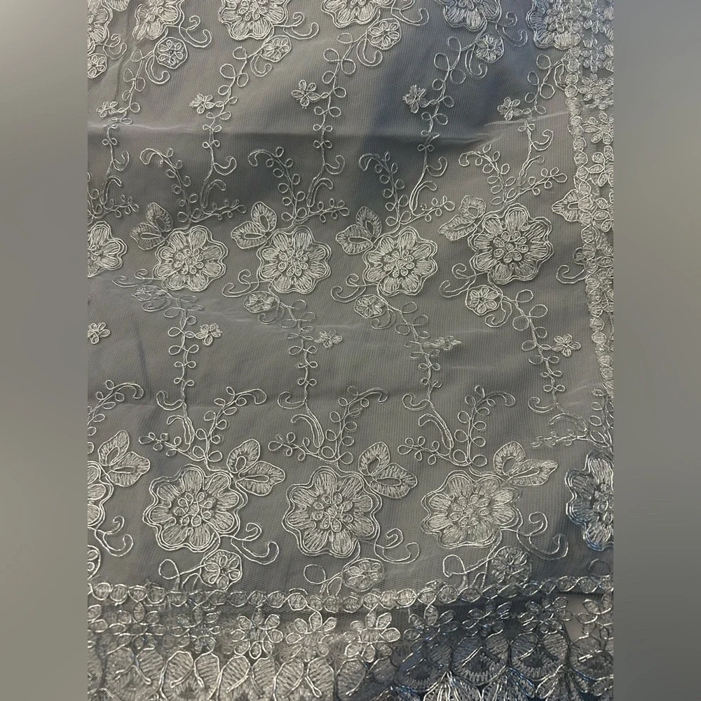 Elegant Gray Lace Tablecloth NWOT